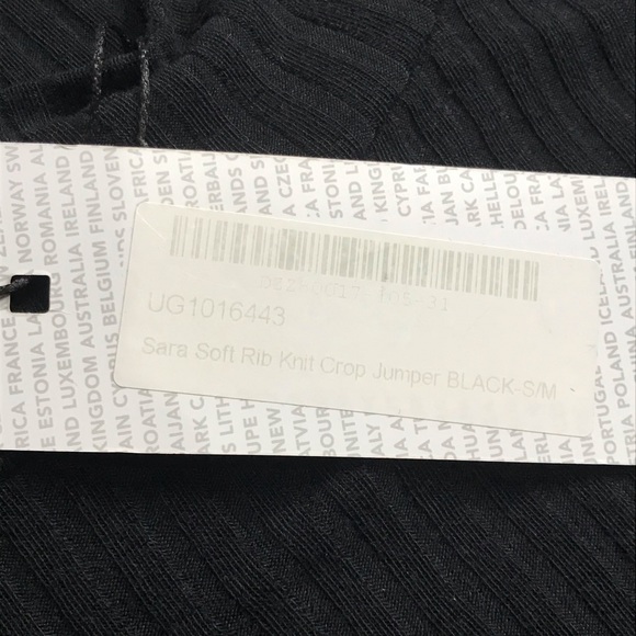 Boohoo cropped long sleeve - Picture 2 of 2